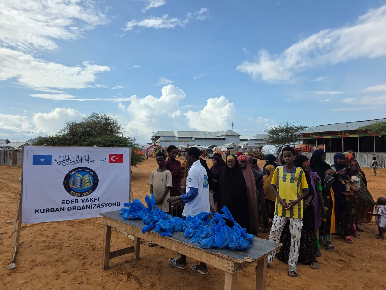 Somali — Kurban Eti Dağıtımı